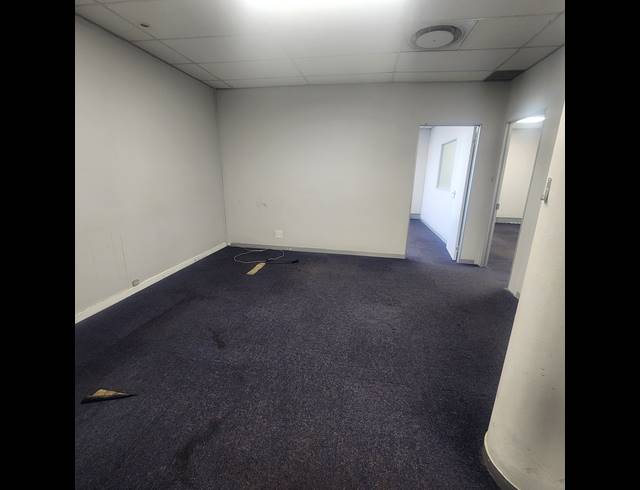 108M² OFFICE TO LET IN MUSGRAVE